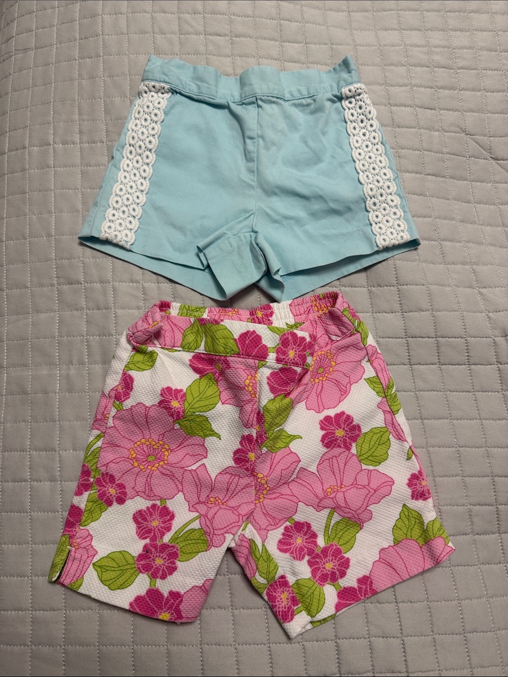 Janie and Jack Light Blue Crochet Trim & Pink Floral Shorts Set Sz 12-18 Month